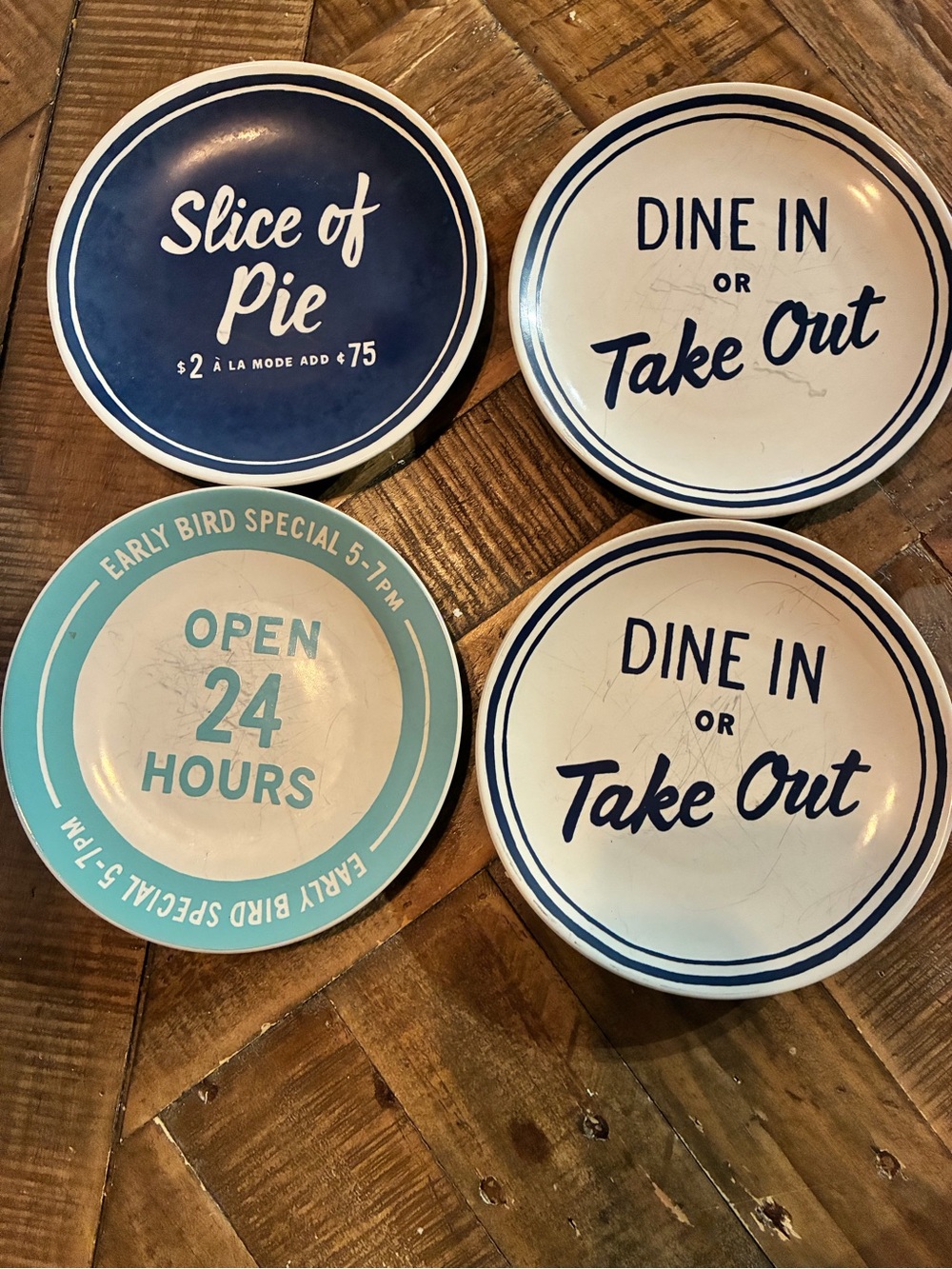 Set of 4 - dessert plates from Kate spades Orders Up
